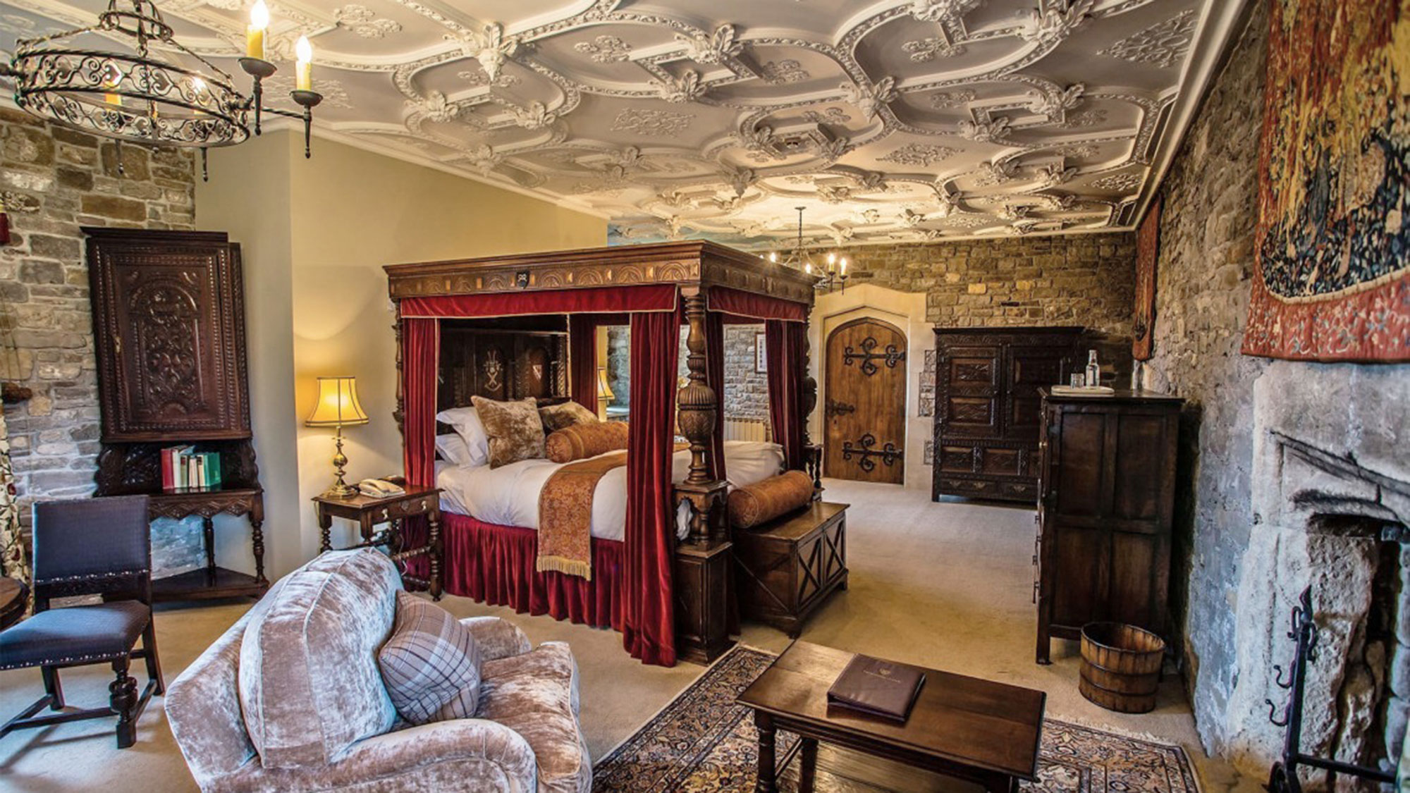 THORNBURY CASTLE HOTEL 16